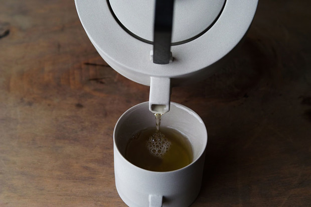 Teaware Set by Chuntso Liu - mmminimal