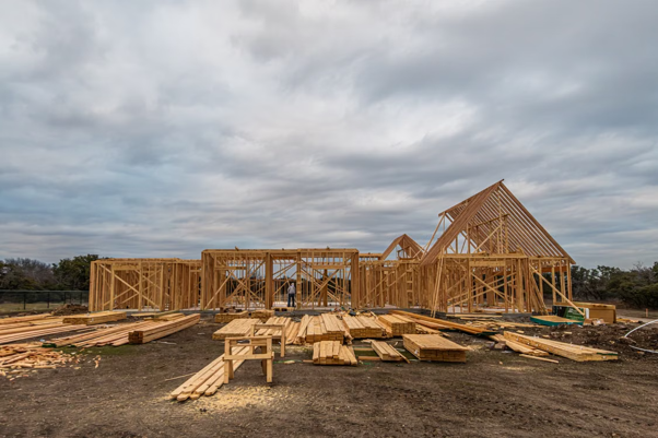 How to Spot and Prevent Costly Mistakes in Builder Contracts